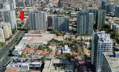 GRAN AVENIDA JM CARRERA ESQUINA AV. LO OVALLE