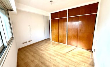 Casa en venta en Parque Avellaneda