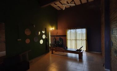 LOCAL SALÓN VENTA 1PISO R. CASTILLO LOCAL P BAJA