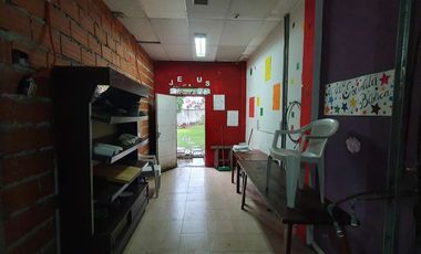 LOCAL SALÓN VENTA 1PISO R. CASTILLO LOCAL P BAJA