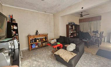 Venta en Bloque en Bernal Oeste.