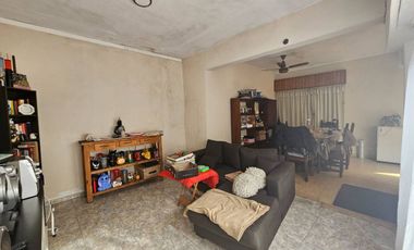 Venta en Bloque en Bernal Oeste.