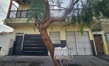 Venta en Bloque en Bernal Oeste.