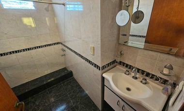 Venta en Bloque en Bernal Oeste.