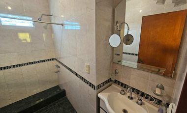 Venta en Bloque en Bernal Oeste.