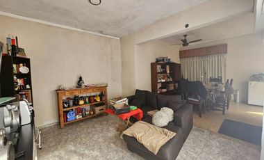 Venta en Bloque en Bernal Oeste.