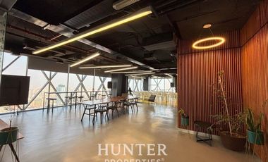 Oficina en Arriendo en Paseo Huerfanos/ Metro Santa Lucia