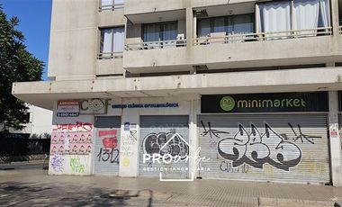 Local Comercial en Arriendo en Clínica Dávila/Av. Recoleta/Promoción de ARRIENDO hasta Diciembre 2026