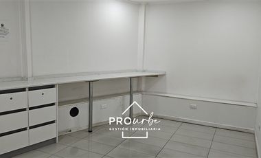 Local Comercial en Arriendo en Clínica Dávila/Av. Recoleta/Promoción de ARRIENDO hasta Diciembre 2026