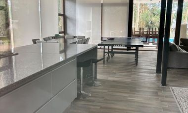 VENTA CASA COSTA ESMERALDA 2 lotes