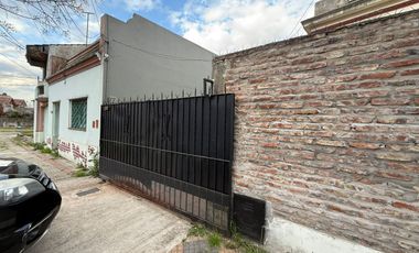 CASA 3 AMB. C/PILETA, QUINCHO, PATIO Y COCHERA