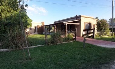 VENTA CASA 3 AMB + DPTO 2 AMB LAS LOMAS MIRAMAR