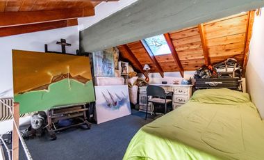 Oficina Venta San Isidro con cochera Excelente