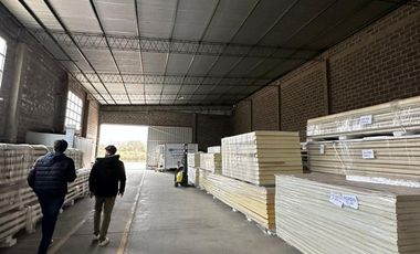 Galpón en construcción de 648 m en zona industrial