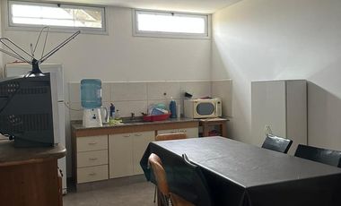 Galpón en construcción de 648 m en zona industrial