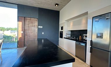 Casa en venta - 3 Dormitorios 2 Baños - 1.000Mts2 - Pinamar