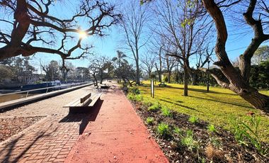 San isidro Galpón/ Deposito en Venta, en excelente ubicacion