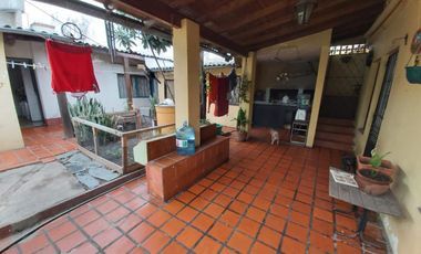 casa americana san miguel calle Letonia 1000