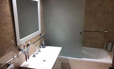 Venta Casa Céntrica - ideal uso profesional o vivienda