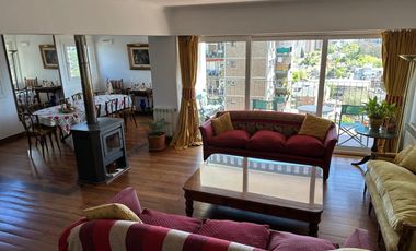 Departamento tipo casa en Venta- Acassuso Vias a Santa Fe, 3 dormitorios, dep, quincho, cochera