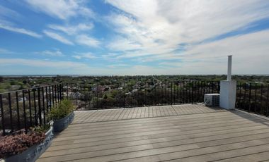 Departamento tipo casa en Venta- Acassuso Vias a Santa Fe, 3 dormitorios, dep, quincho, cochera