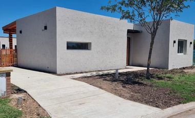 Casa en  Venta en Pilar