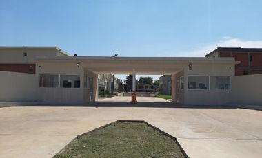 VENTA Dúplex 4 AMB en Altos de Maschwitz. ENTREGA INMEDIATA!