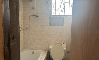 Oportunidad Venta de Propiedad con 2 casas Independientes