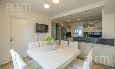 Departamento en venta de 4 dormitorios en Lomas de Zamora Oeste