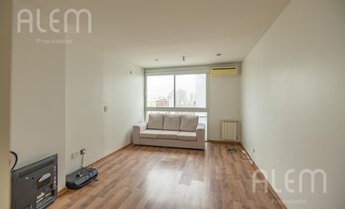 Departamento en venta de 4 dormitorios en Lomas de Zamora Oeste