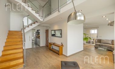 Departamento en venta de 4 dormitorios en Lomas de Zamora Oeste