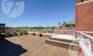 Exclusivo Dúplex en Solar de San Isidro – 5 Ambientes, Jacuzzi, Parrilla y 2 Cocheras