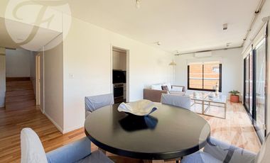 Exclusivo Dúplex en Solar de San Isidro – 5 Ambientes, Jacuzzi, Parrilla y 2 Cocheras