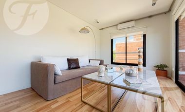 Exclusivo Dúplex en Solar de San Isidro – 5 Ambientes, Jacuzzi, Parrilla y 2 Cocheras