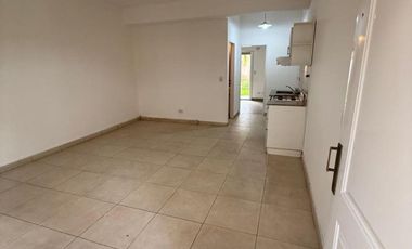 Departamento 2 Ambientes con Patio en Alquilar en Munro - Vicente Lopez
