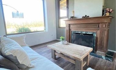Casa en venta - 3 Dormitorios 3 Baños - 258Mts2 -Terreno 10,600- Monte