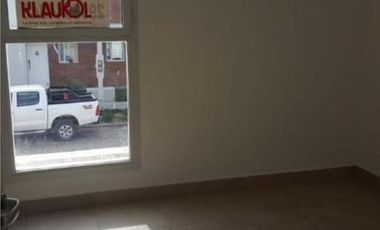 VENTA DUPLEX - 2 DORM. EXCELENTE ACCESO - CHACABUCO AL 500 CENTENARIO NEUQUEN