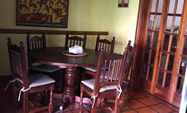 CHALET EN EXCELENTE ZONA DE LOMAS DE ZAMORA OESTE SOBRE LOTE DE 22,80 mts de FRENTE por 30,31 mts de FONDO.-