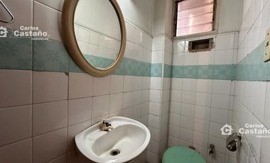 Exc. Zona, 3 Amb. Muy Amplios al Frente con Balcón