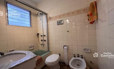 Exc. Zona, 3 Amb. Muy Amplios al Frente con Balcón