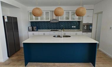 Casa en venta - 3 Dormitorios 4 Baños - 800Mts2 - San Vicente