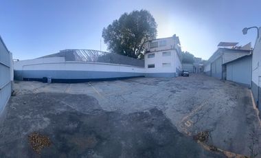 Local comecial en Venta Sobre Boulevard Barrientos Lago de Guadalupe LHV18