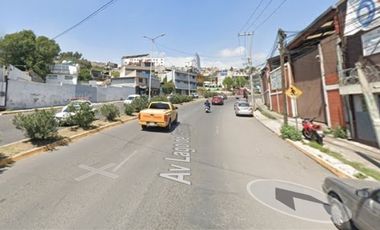 Local comecial en Venta Sobre Boulevard Barrientos Lago de Guadalupe LHV18