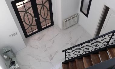 Casa - Terralagos - Temporada completa - Canning - Country - Barrio con Laguna