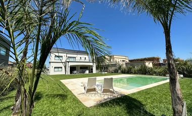 Casa - Terralagos - Temporada completa - Canning - Country - Barrio con Laguna