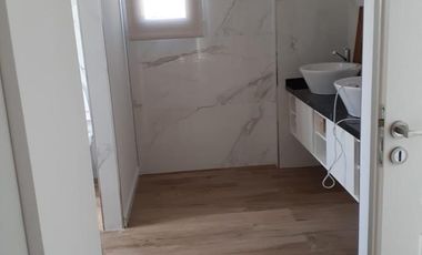 Casa - Terralagos - Temporada completa - Canning - Country - Barrio con Laguna