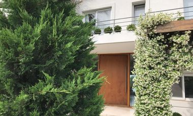 Casa en  venta a la laguna 4 dormitorios, Barrio Santa Teresa, Villanueva