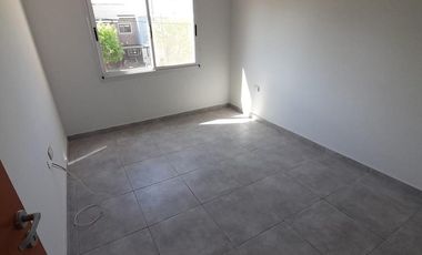 ALQUILO DUPLEX 3 DORMITORIOS EN CHACRA DEL NORTE