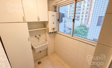 Venta Departamento Semipiso Tres Ambientes Caballito Frente Balcón Cochera