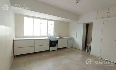 Piso 3 Amb. con Balcon y Vista Parcial al Rio
